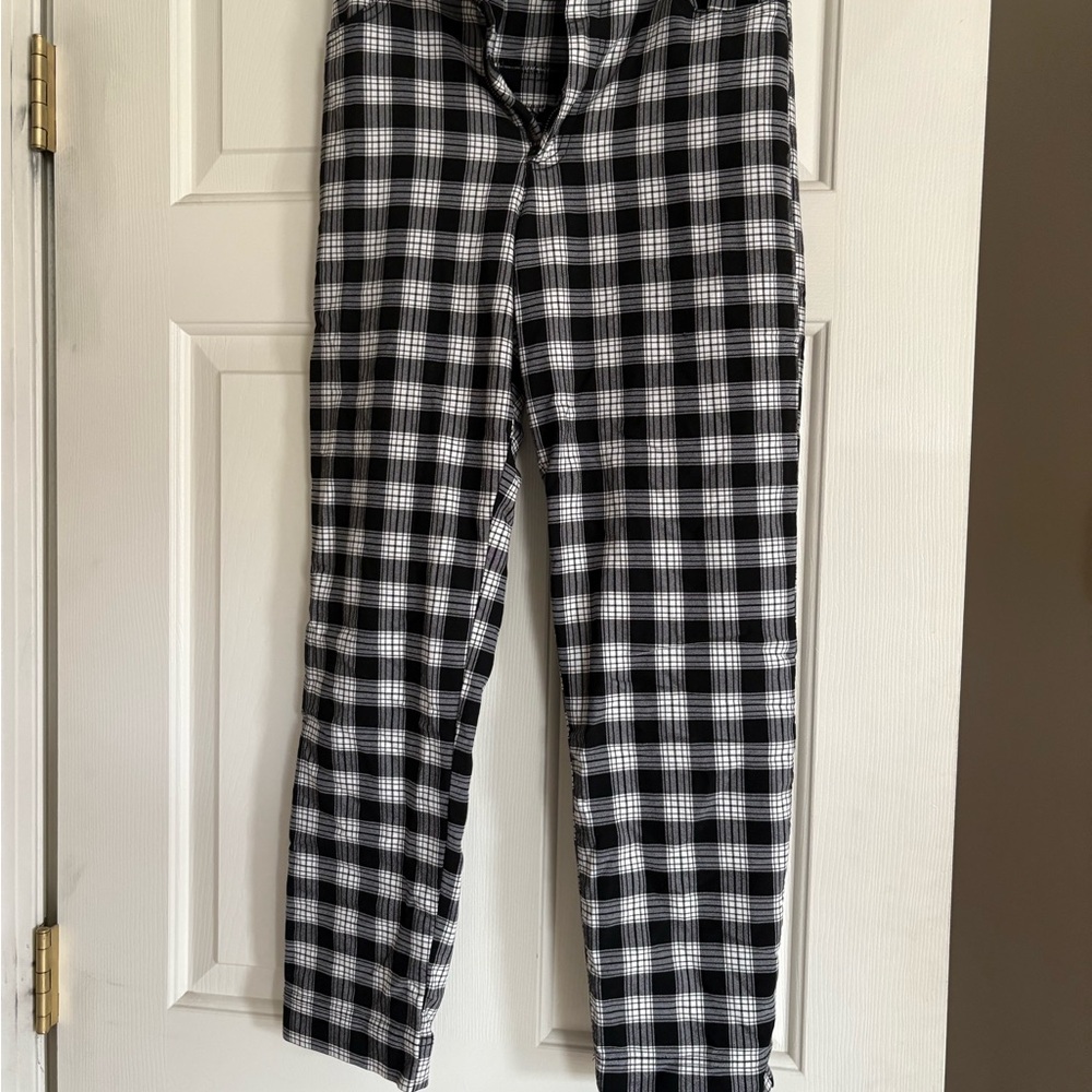 Hollister Monochrome High Rise Plaid Pants